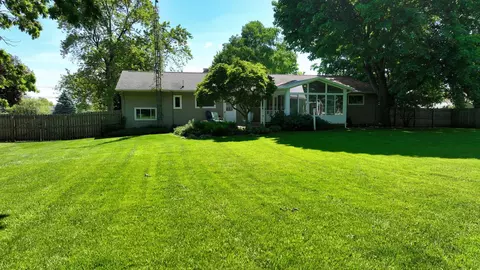 Exterior - 6121 Duffield, Flushing, MI 48433 photo 16 of 23