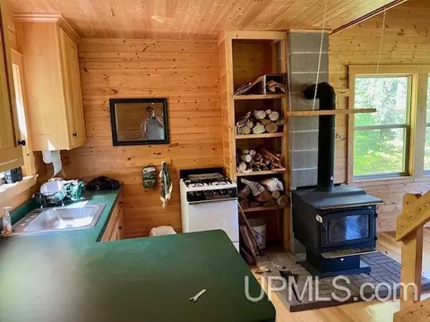Kitchen - Theilers, Mohawk, MI 49950 photo 4 of 6