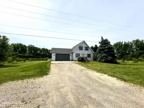 8387 Simpson, Ovid, MI 48866