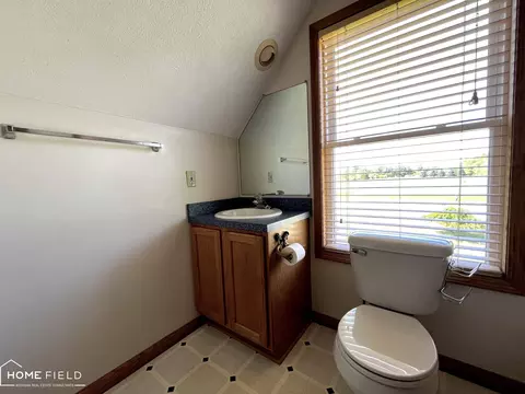 Bath - 8387 Simpson, Ovid, MI 48866 photo 3 of 4