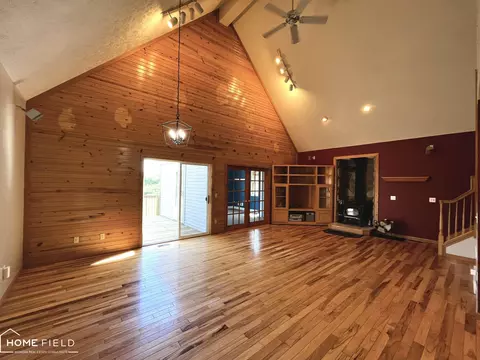 Living - 8387 Simpson, Ovid, MI 48866 photo 1 of 7