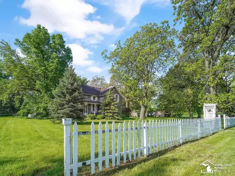 Exterior - 2720 Fix, Monroe, MI 48162 photo 7 of 9