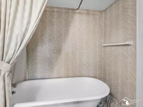 Bath - 2720 Fix, Monroe, MI 48162 photo 5 of 5