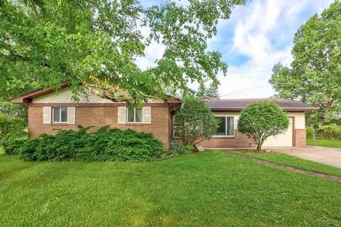 2925 Glacier, Saginaw, MI 48603
