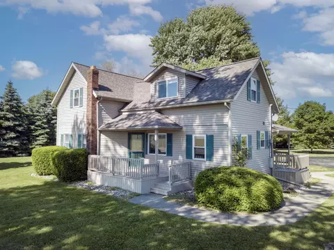 7206 Lawndale, Freeland, MI 48623