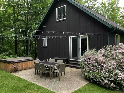 4080 Jay Woods, Harrison, MI 48625 photo 3