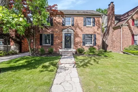 255 Mckinley, Grosse Pointe Farms, MI 48236