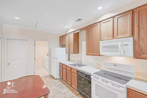 342 Rivard, Grosse Pointe, MI 48230 photo 21