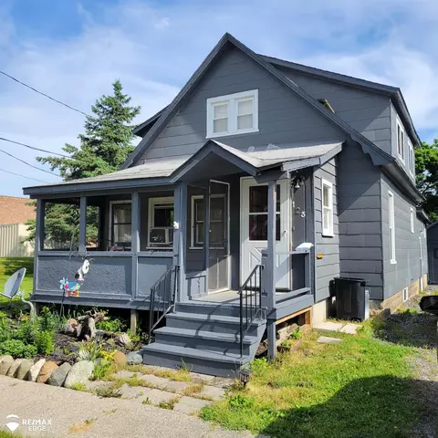 123 E Young, Clio, MI 48420