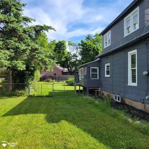 Exterior - 123 E Young, Clio, MI 48420 photo 2 of 4