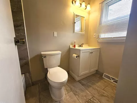 11330 Hupp, Warren, MI 48089 photo 8