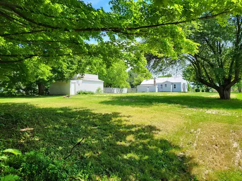 5429 N State, Davison, MI 48423 photo 26