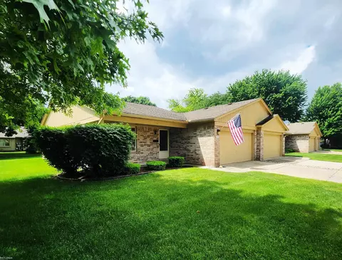 41520 Janet, Clinton Township, MI 48038