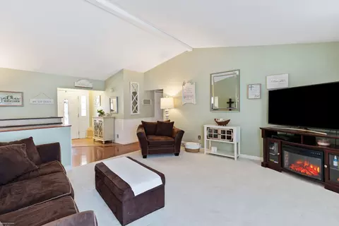45783 Georgetown, Macomb, MI 48044 photo 8