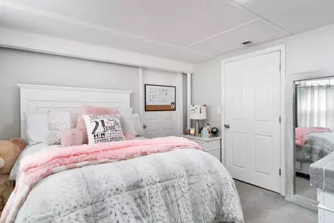 45783 Georgetown, Macomb, MI 48044 photo 19