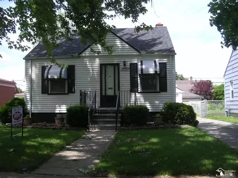 15160 Cicotte, Allen Park, MI 48101