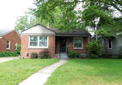 23209 Hayes, Eastpointe, MI 48021