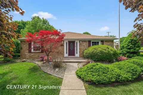 1485 Lathrup, Saginaw, MI 48638