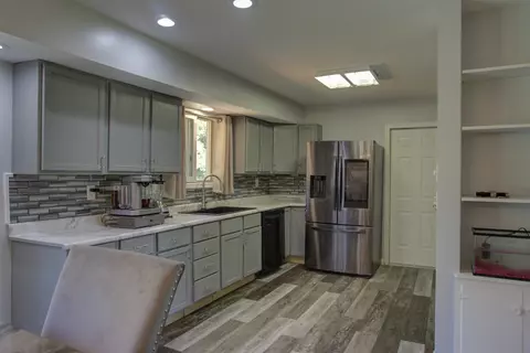 Kitchen - 1238 N Dye, Flint, MI 48532 photo 1 of 2
