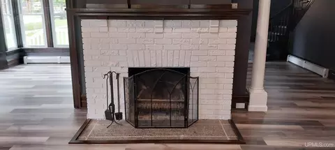 702 S 12th, Escanaba, MI 49829 photo 11