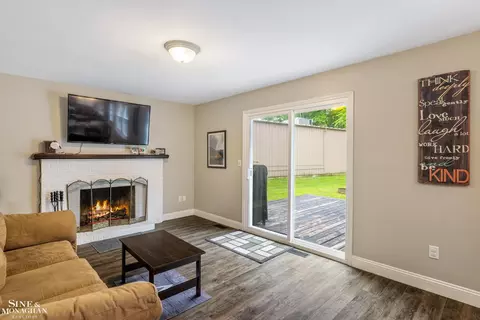 Living - 1915 Sinclair, Saint Clair, MI 48079 photo 1 of 2