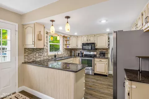 Kitchen - 1915 Sinclair, Saint Clair, MI 48079 photo 1 of 3