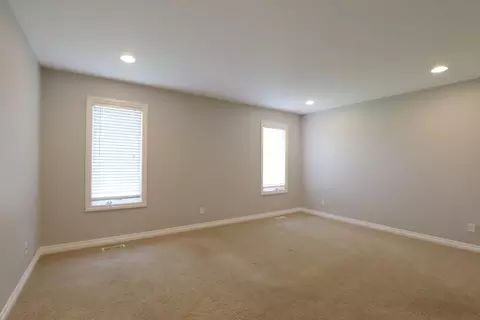 Bedroom - 6240 Boulder, Flushing, MI 48433 photo 1 of 3