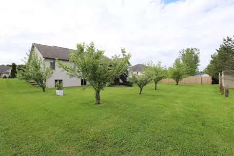 Exterior - 6240 Boulder, Flushing, MI 48433 photo 8 of 12
