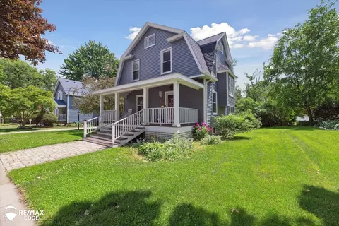 Exterior - 215 Second, Davison, MI 48423 photo 9 of 10