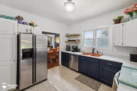 Kitchen - 215 Second, Davison, MI 48423 photo 5 of 5