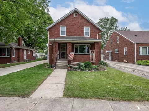726 E Front, Monroe, MI 48161