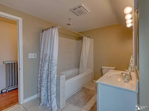 Bath - 726 E Front, Monroe, MI 48161 photo 3 of 3