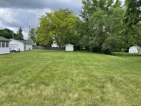 109 W Kilbuck, Tecumseh, MI 49286