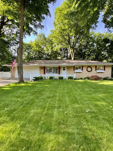 7224 Emerson, Washington Township, MI 48094