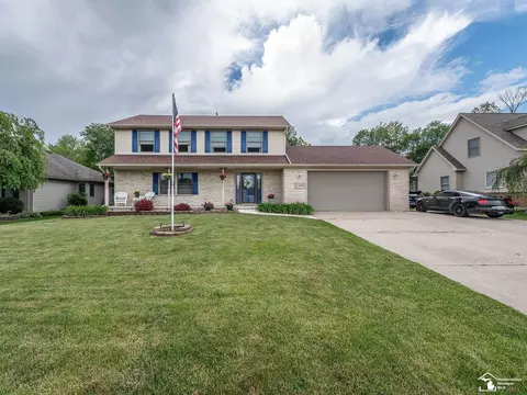 14389 Canterbury, Monroe, MI 48161