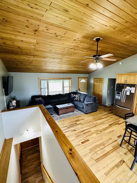 Living - 8 River, Negaunee, MI 49866 photo 3 of 5