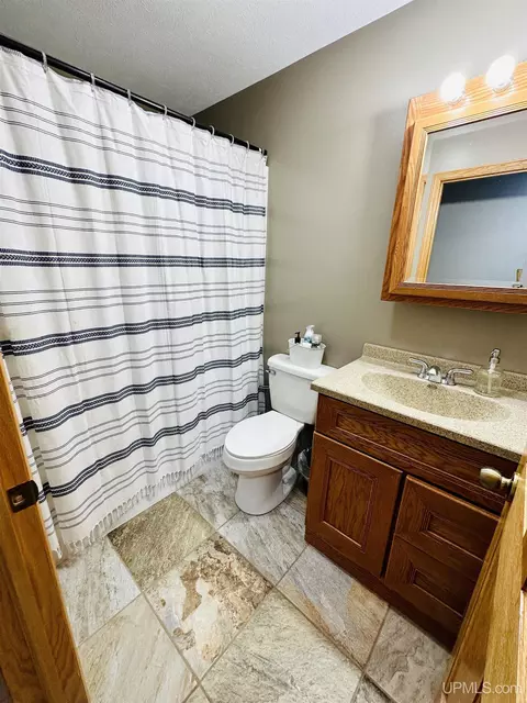 Bath - 8 River, Negaunee, MI 49866 photo 1 of 6