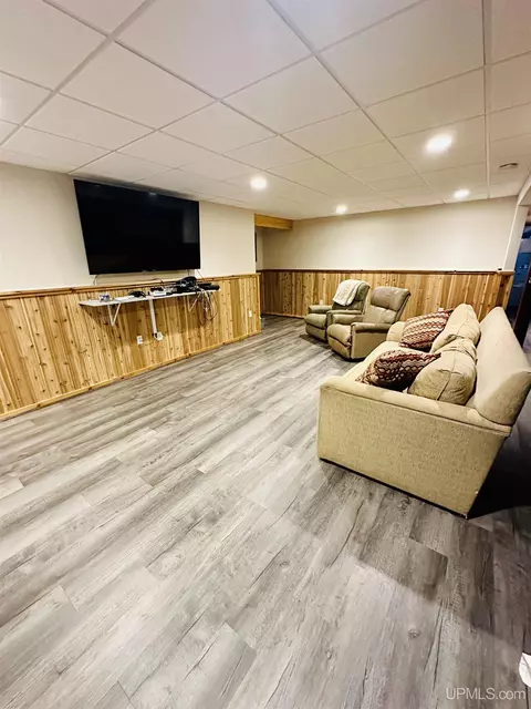 Living - 8 River, Negaunee, MI 49866 photo 4 of 5