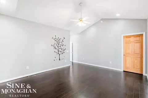 Living - 599 E Burns Line Rd, Melvin, MI 48454 photo 4 of 5