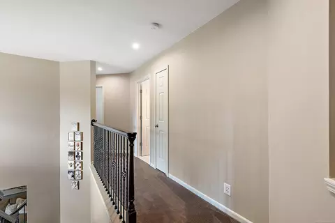Entry Way - 750 Devon, Commerce Twp, MI 48382 photo 6 of 8