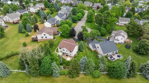 View/Area - 750 Devon, Commerce Twp, MI 48382 photo 4 of 7