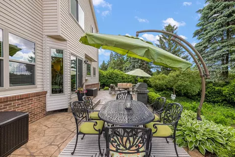 Exterior - 750 Devon, Commerce Twp, MI 48382 photo 9 of 10