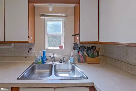 3649 Tyrell, Owosso, MI 48867 photo 8