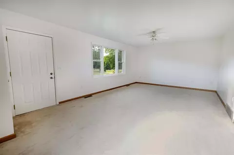 Living - 10467 Maple, Birch Run, MI 48415 photo 1 of 2