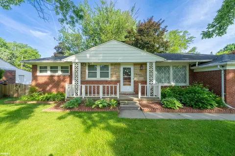 38511 Harper, Clinton Township, MI 48036