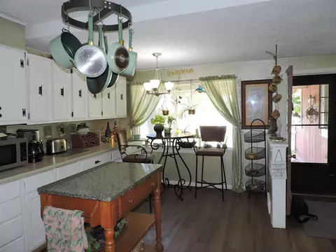 326 E Orch, Standish, MI 48658 photo 8