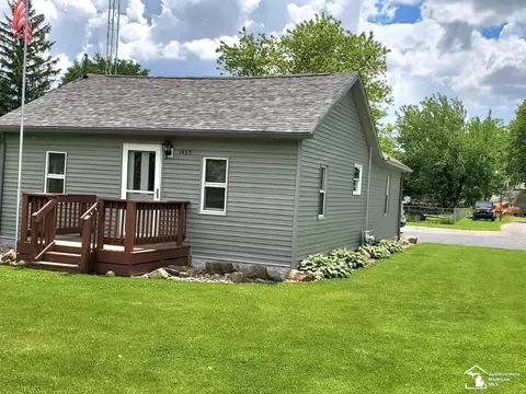 1435 Larchmont, Erie, MI 48133