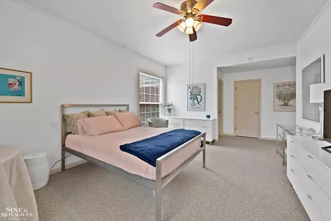Bedroom - 17111 E Jefferson #5, Grosse Pointe, MI 48230 photo 2 of 2