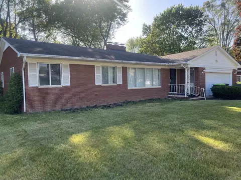 3330 Bluebird, Saginaw, MI 48601
