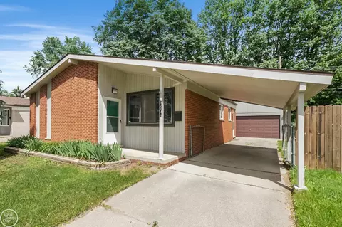 26312 Tawas, Madison Heights, MI 48071